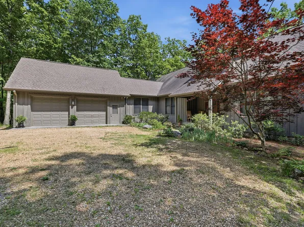 479 Lake Loop Rd, Menlo, GA 30731