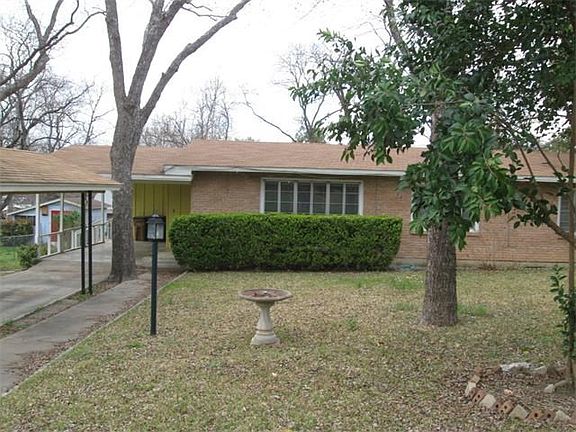 2nd image of 602 E Covington Dr