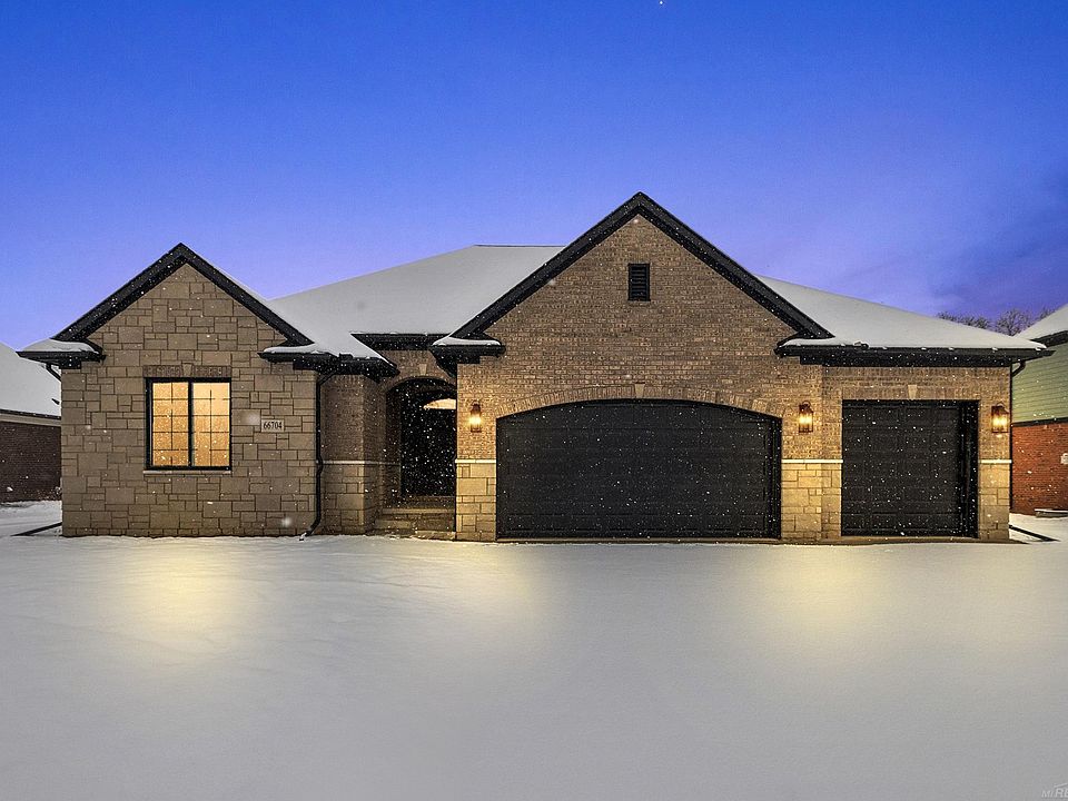 1st image of 66704 Meadowlands Ct