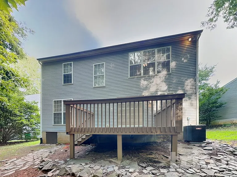 1549 Rumstone Ln — Photo 17