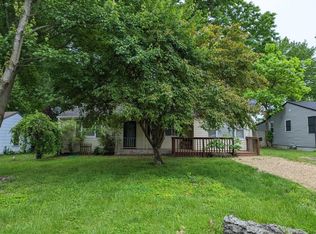 1701 S Madaline Ter, Springfield, MO 65804