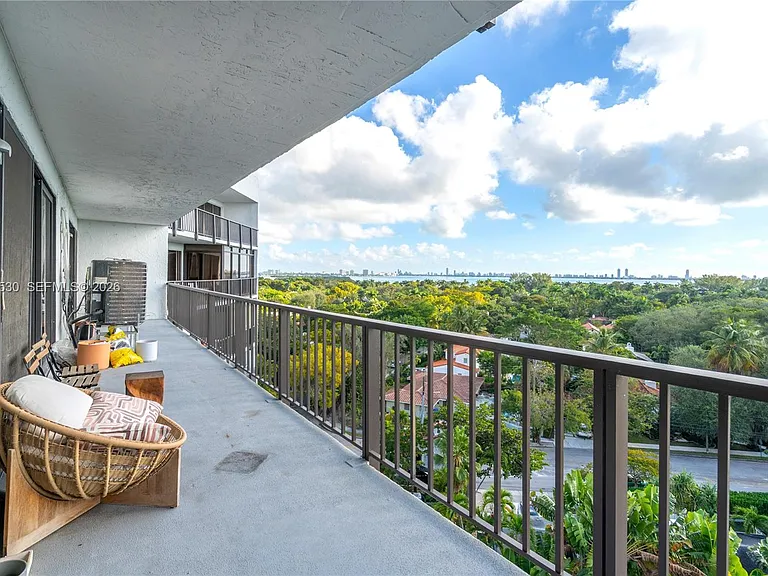 5701 Biscayne Blvd #Penthouse 9 — Photo 4