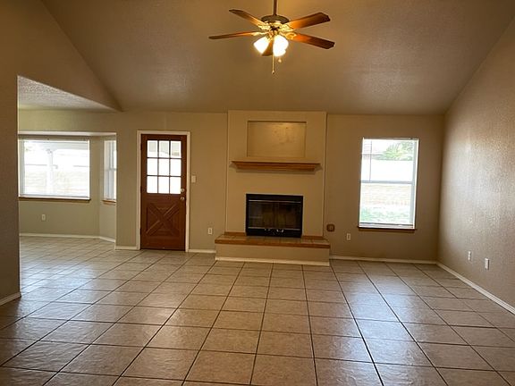 2nd image of 864 San Miguel St