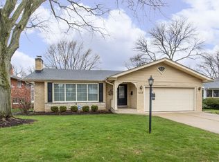 212 51st St, Western Springs, IL 60558