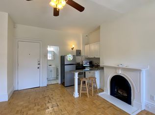 90 Charles St APT 32, Boston, MA 02114