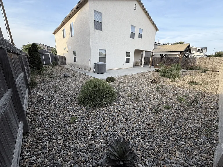 146 Sproul Ct — Photo 26