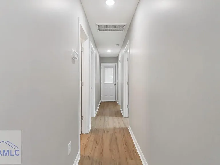 151 Arabian Ln — Photo 6
