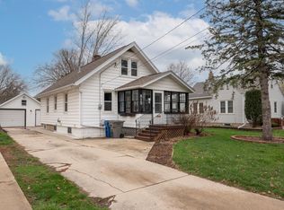 815 9th St NW, Rochester, MN 55901