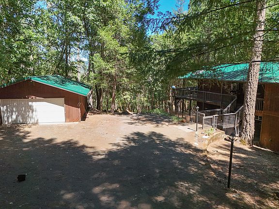 3rd image of 500 Timber Ridge Rd