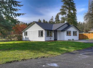 8126 Canyon Rd E, Puyallup, WA 98371