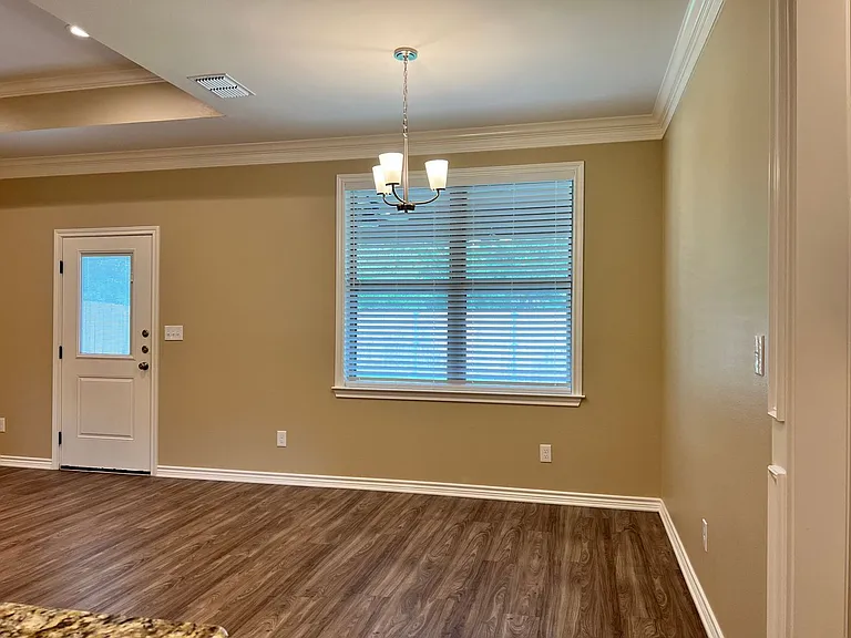 Cottage Park Circle — Photo 8