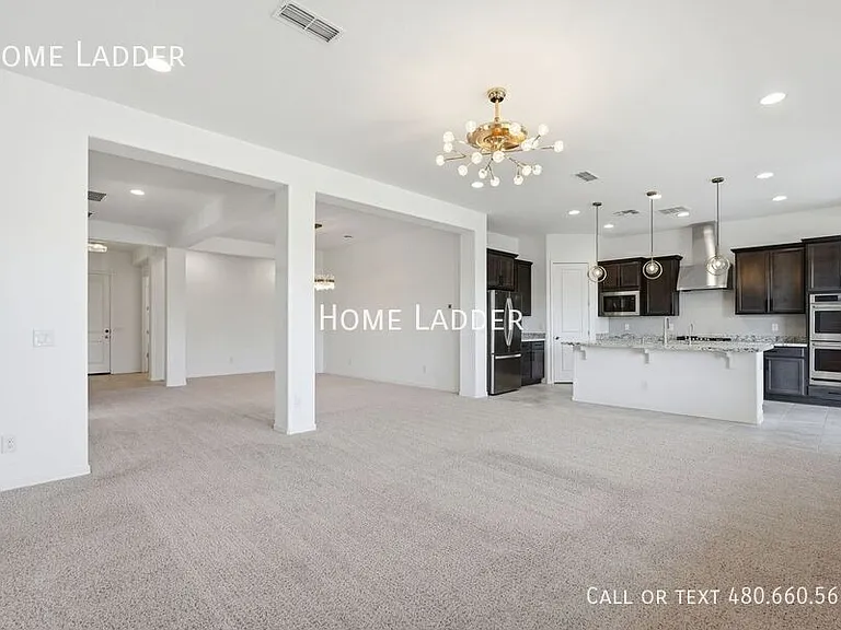 10812 E Tesla Ave — Photo 11