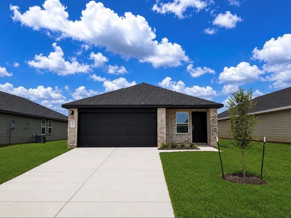 31214 Carmelas Landing Dr