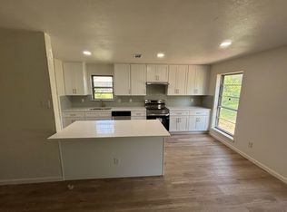 1300 Virgie Joe Dr, Mesquite, TX 75149