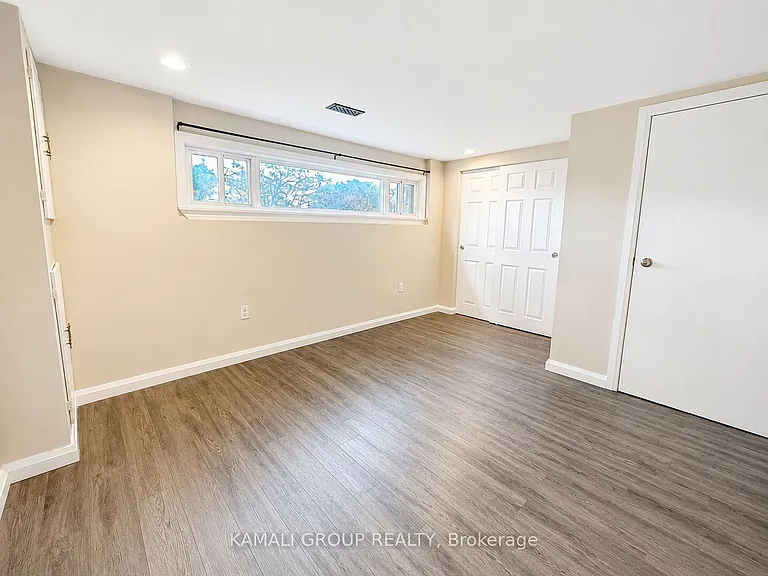 75 Keewatin St S #BASEMENT — Photo 6