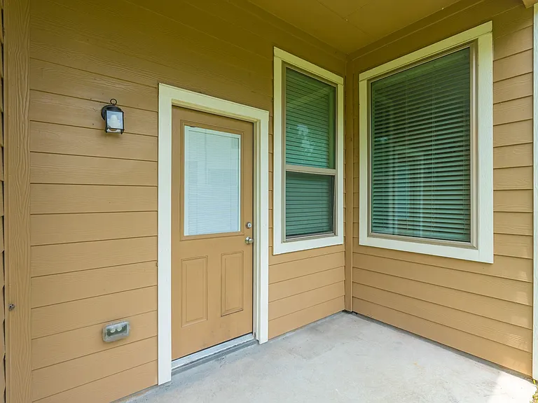 28104 Rocky Heights Dr — Photo 33