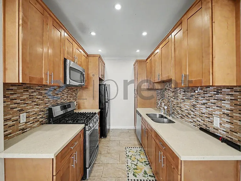 528 E San Jose Ave #110 — Photo 27