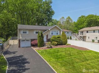 743 Wood Ave, Edison, NJ 08820