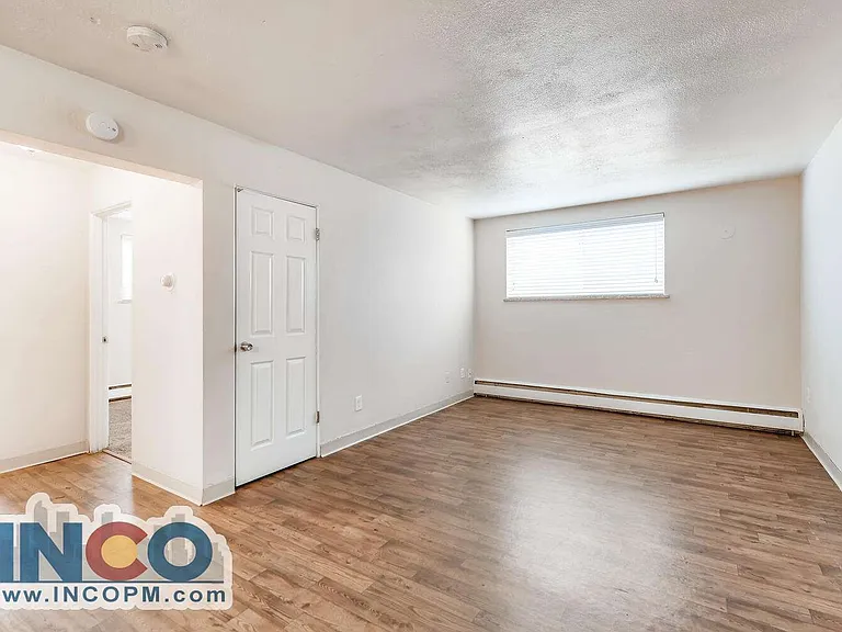 338 W Powers Ave #205 — Photo 4