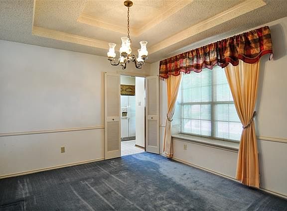 5th image of 2629 Meadowridge Dr