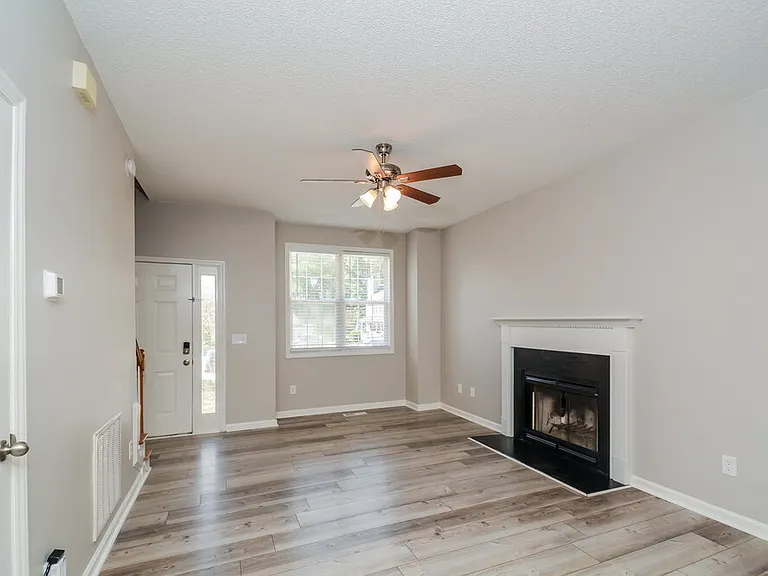 4801 Morecambe Way — Photo 4