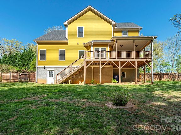 4th image of 75 Noble Rd