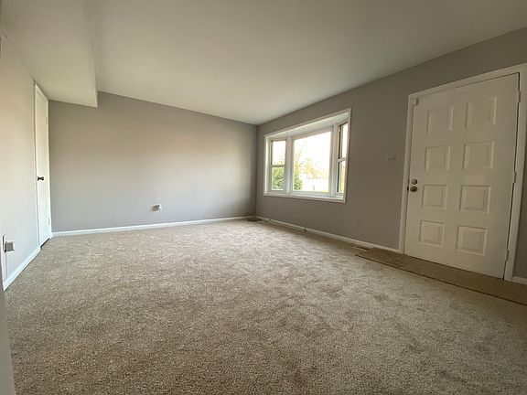 2nd image of 14684 Endsley Turn