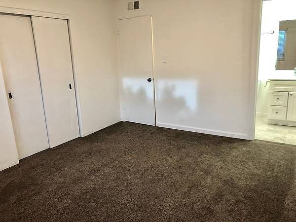 2nd image of 108 Hawthorn Way
