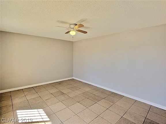 5th image of 3417 Mary Ann Ave