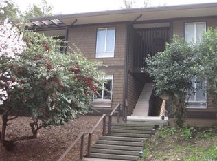 6 Forest Ln, San Rafael, CA 94903