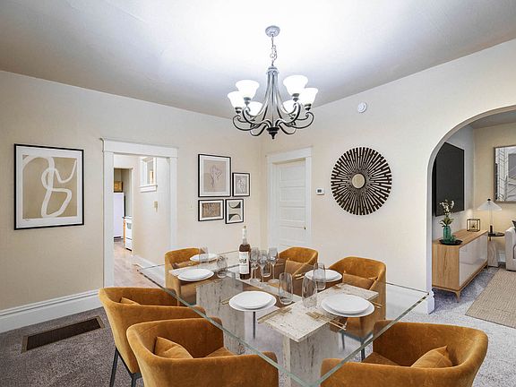 4th image of 938 E Ermina Ave