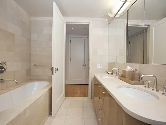 Rented by Sotheby's International Realty | media 17