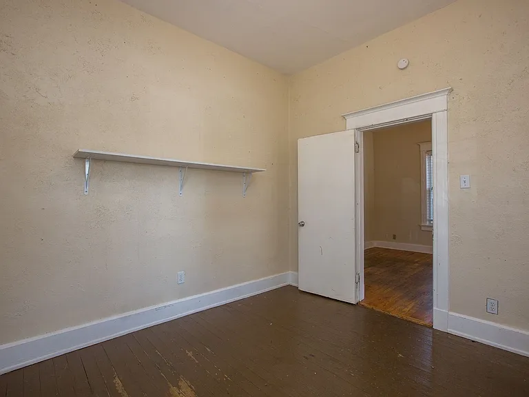 312 Cherry St — Photo 18