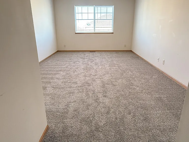 8941 Venice Ln — Photo 22