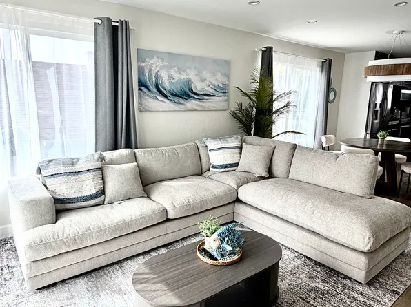 733 Alabama St #2, Huntington Beach, CA 92648