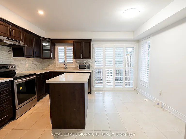 50 Strathaven Dr #28 — Photo 12