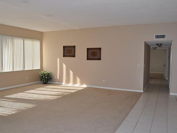 5th image of 736 Island Way APT 103