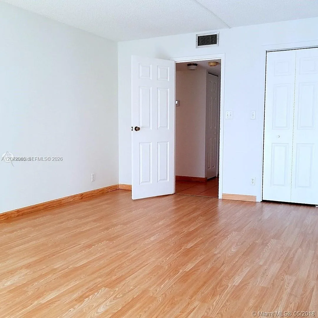 Oceanview Park Condo — Photo 3