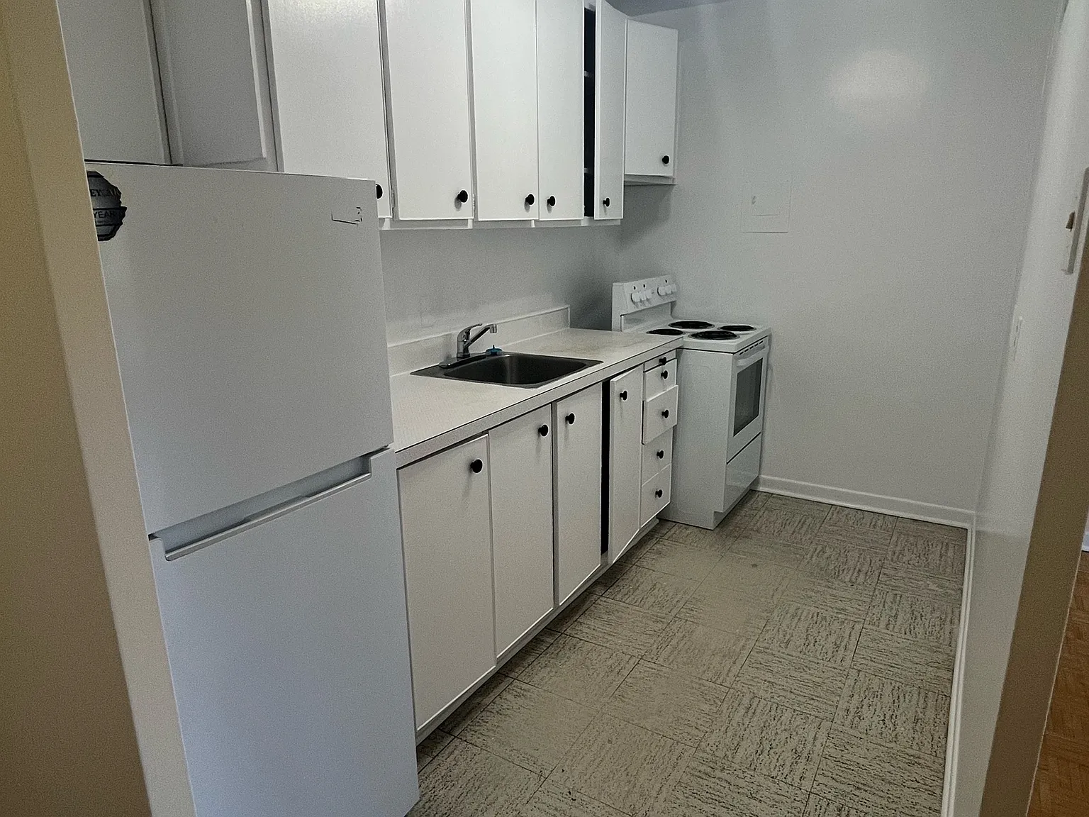 1 bed, 600 sqft, $1,525 — Photo 4