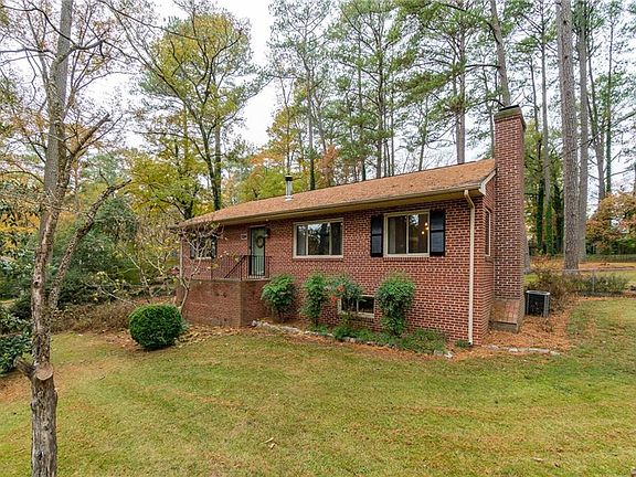 2nd image of 3314 Riverview Dr