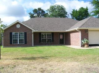 351 Ashwood Bnd, Lufkin, TX 75904