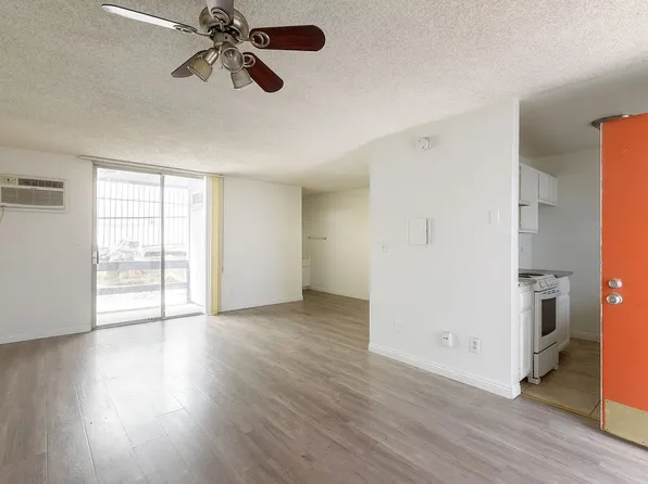 7100 Woodman Ave, Van Nuys, CA