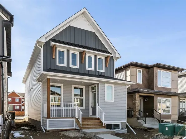 1133 E Chinook Gate Bay SW, Airdrie, AB T4B 5J1