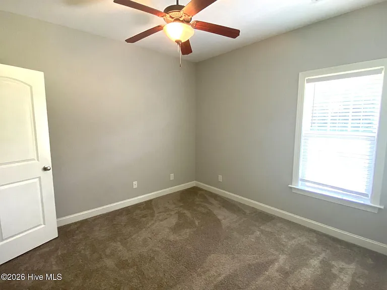 2044 Cambria Dr #A — Photo 8