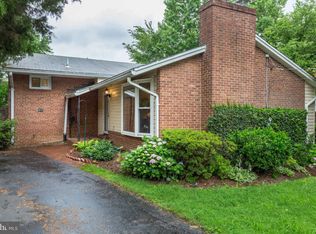875 N Jacksonville St, Arlington, VA 22205
