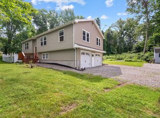 32 Whip Poor Will Dr, Moosup, CT 06354