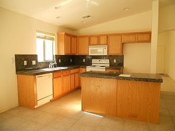 4th image of 18727 N Miller Way