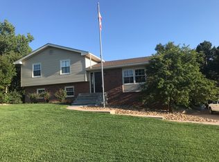 347 Point Dr, Great Bend, KS 67530