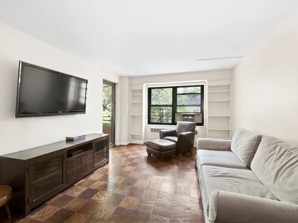 210 E Broadway APT H307, New York, NY 10002