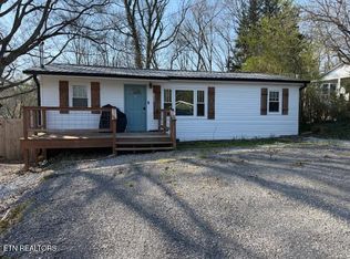 133 Briggs Dr, Harriman, TN 37748
